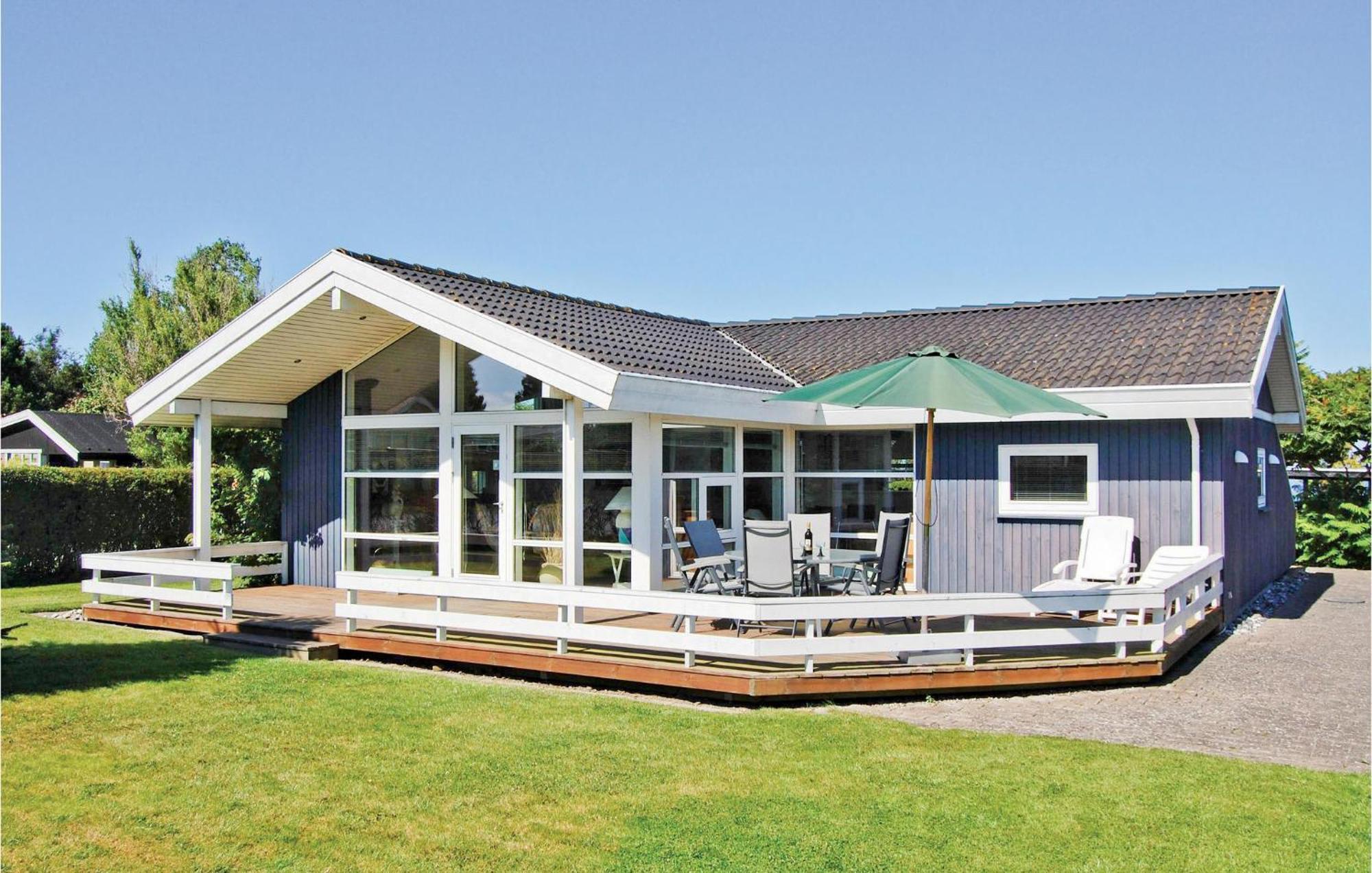 Awesome Home In Stroby With Wifi ภายนอก รูปภาพ