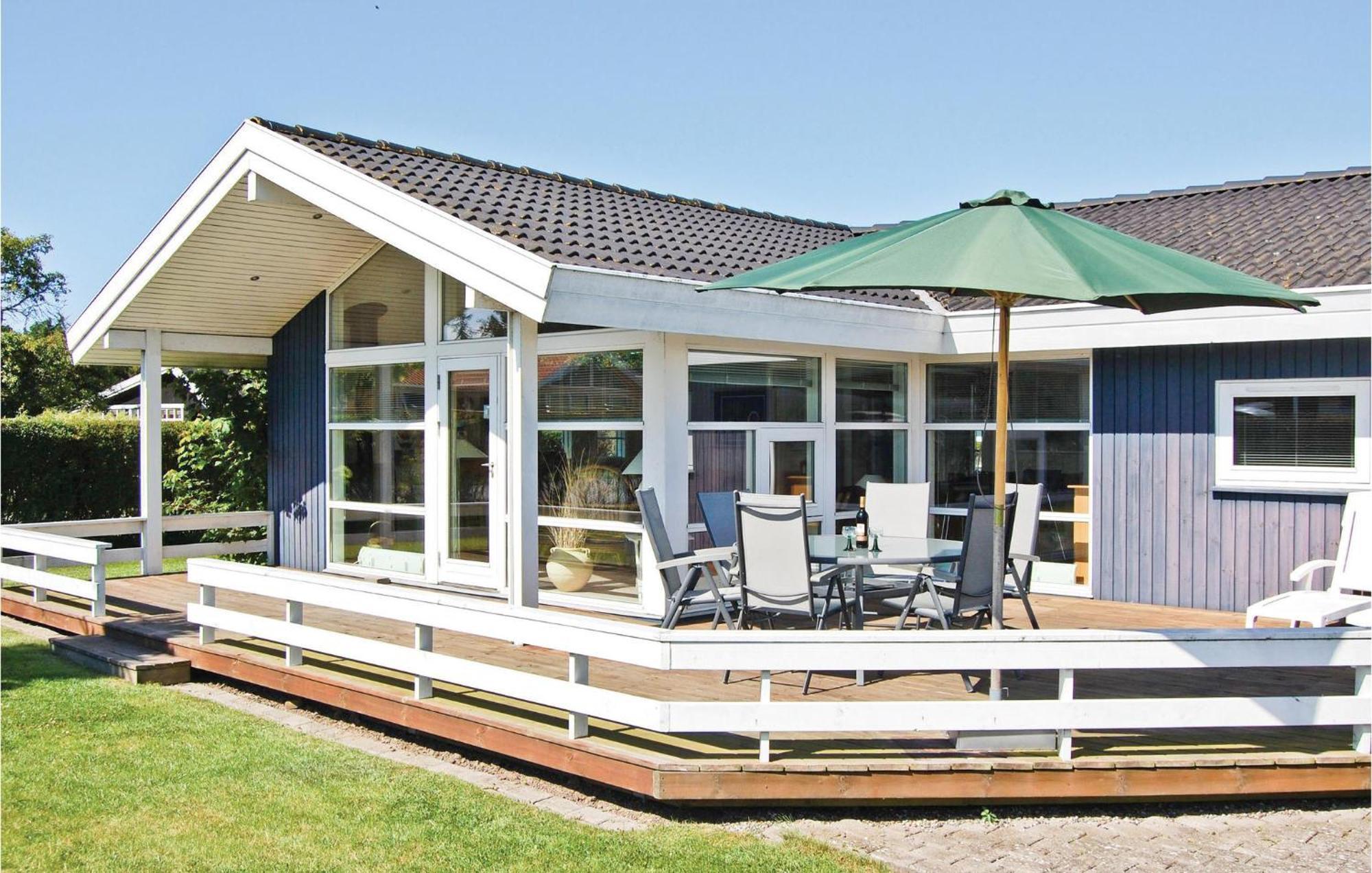 Awesome Home In Stroby With Wifi ภายนอก รูปภาพ